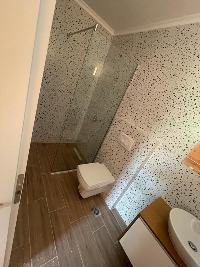Hotel Bujtina Siar Pogradec Exteriér fotografie