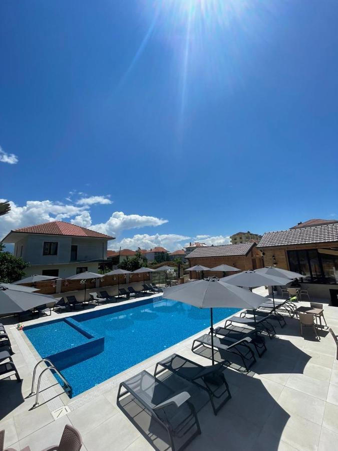 Hotel Bujtina Siar Pogradec Exteriér fotografie