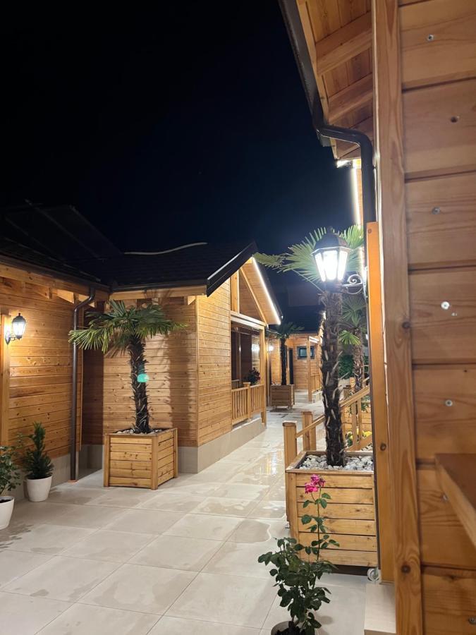 Hotel Bujtina Siar Pogradec Exteriér fotografie