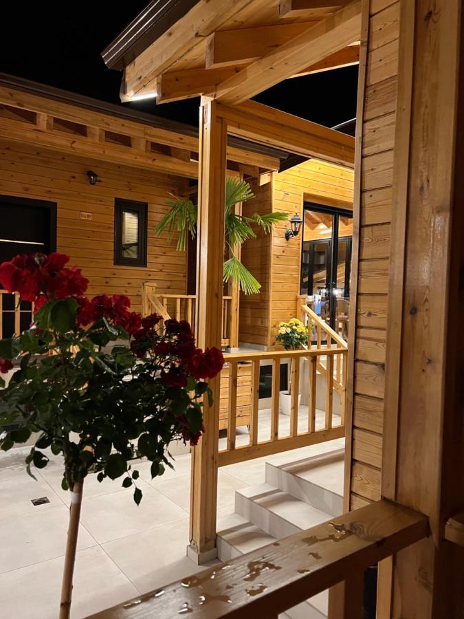 Hotel Bujtina Siar Pogradec Exteriér fotografie
