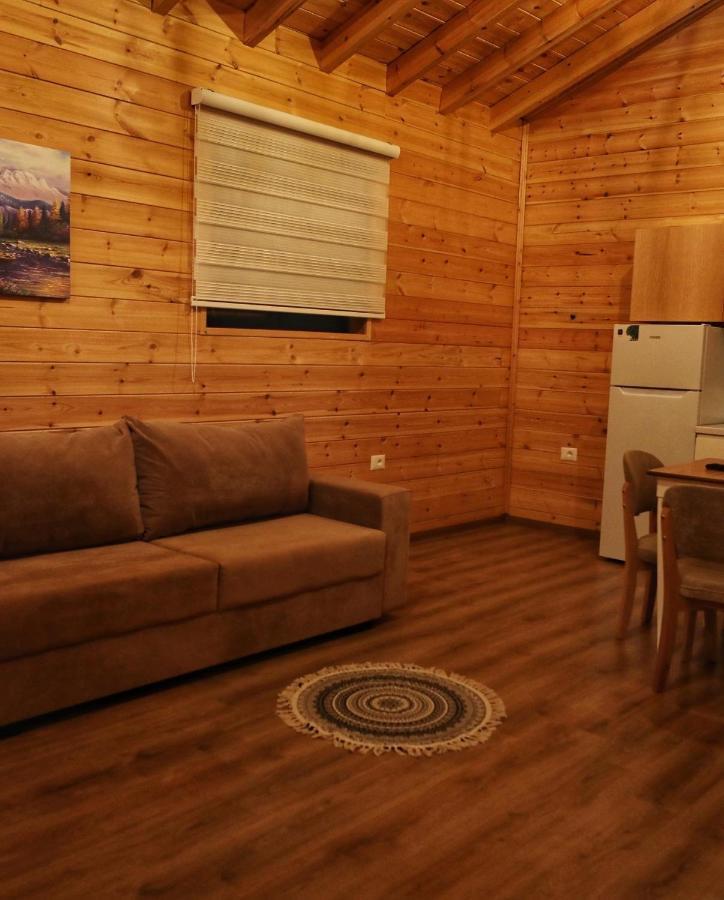Hotel Bujtina Siar Pogradec Exteriér fotografie