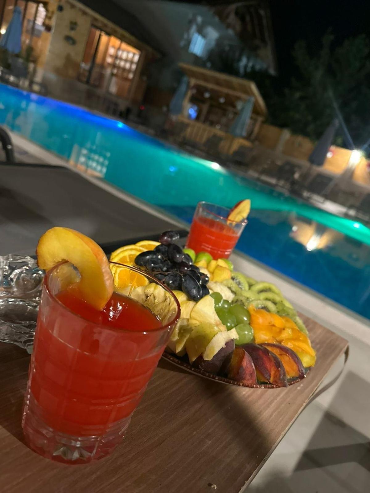 Hotel Bujtina Siar Pogradec Exteriér fotografie